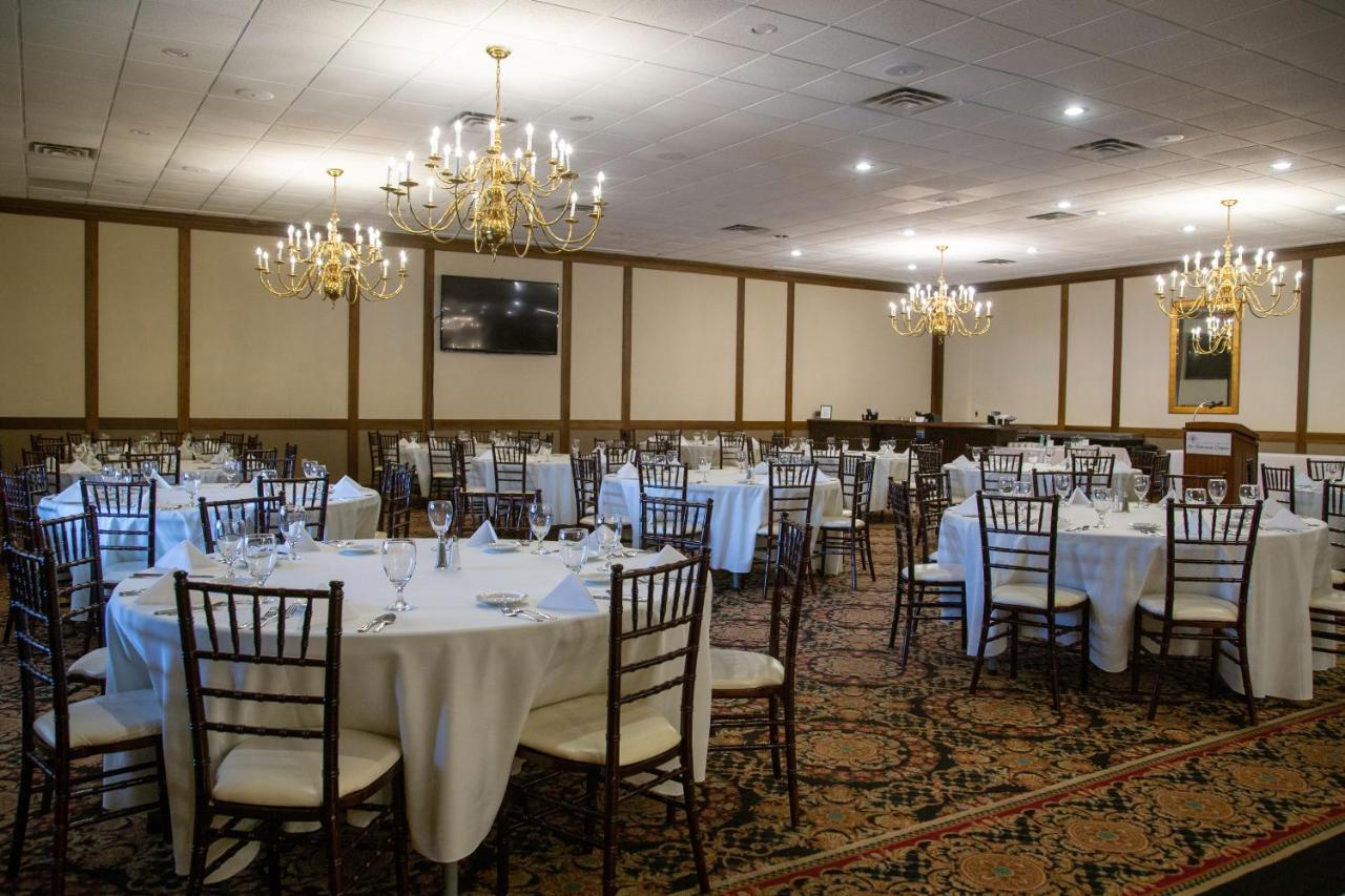 The Stables Inn & Suites Salem Exteriér fotografie