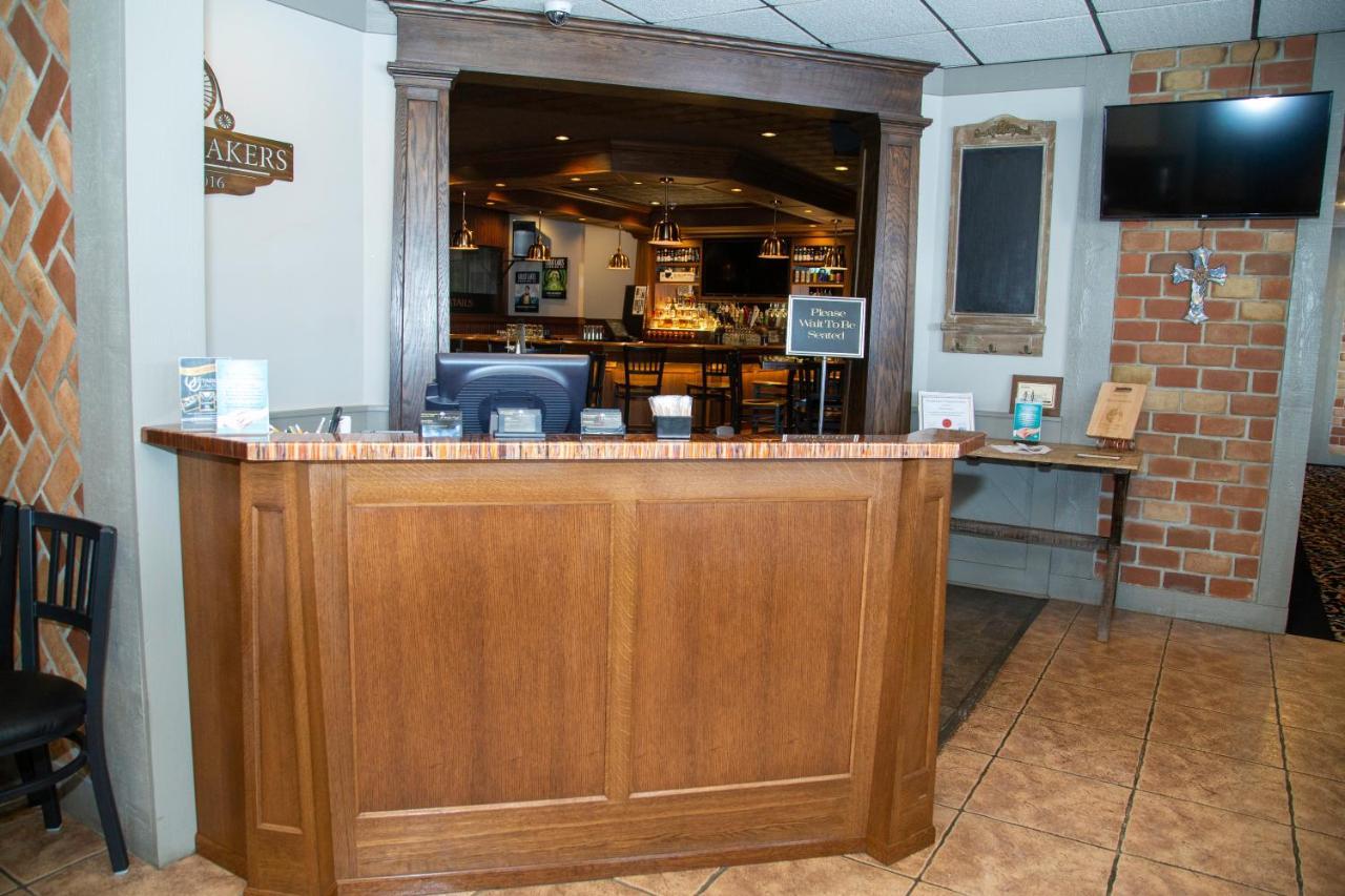 The Stables Inn & Suites Salem Exteriér fotografie